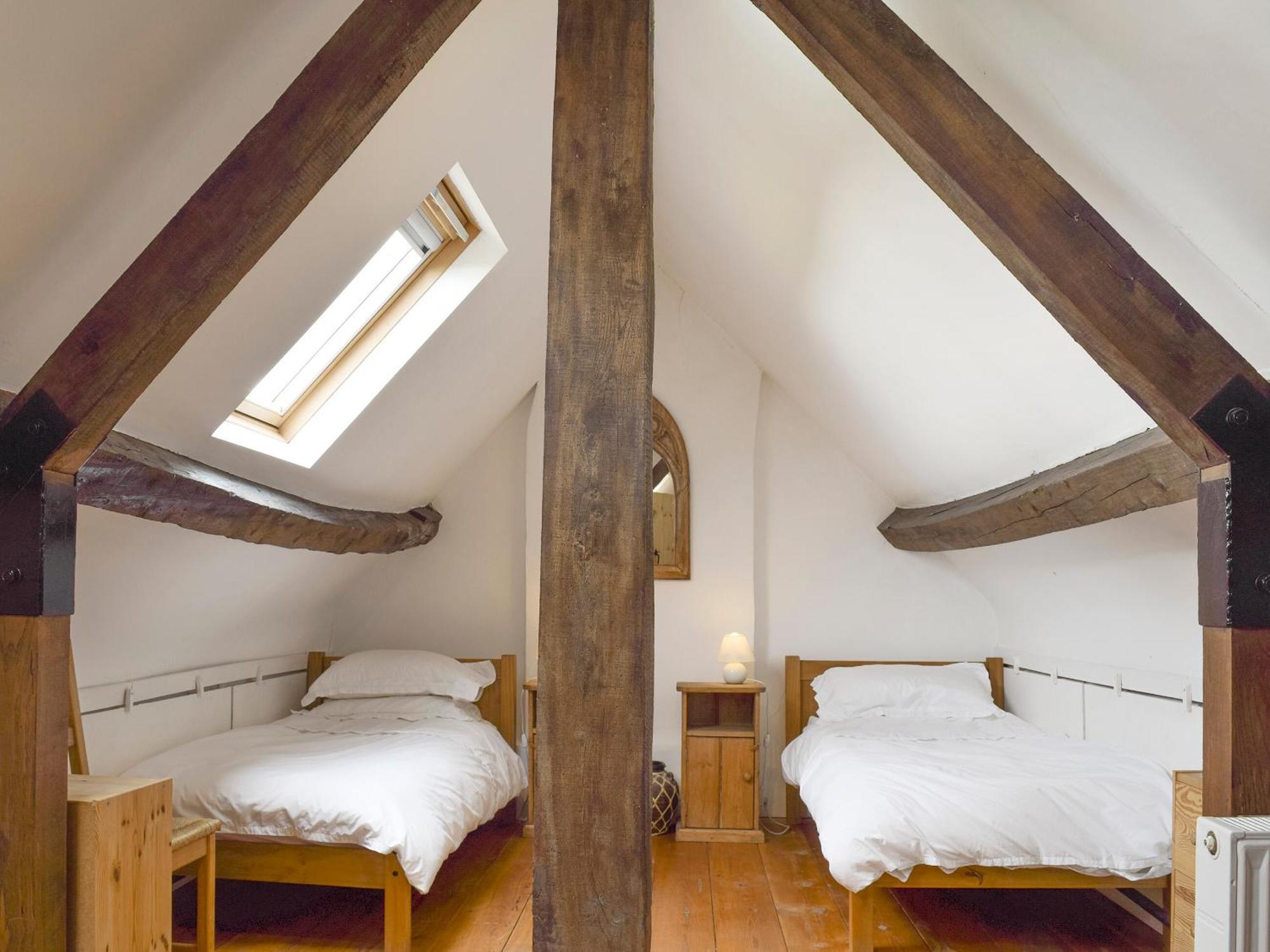 South View Cottage Chadlington Bagian luar foto
