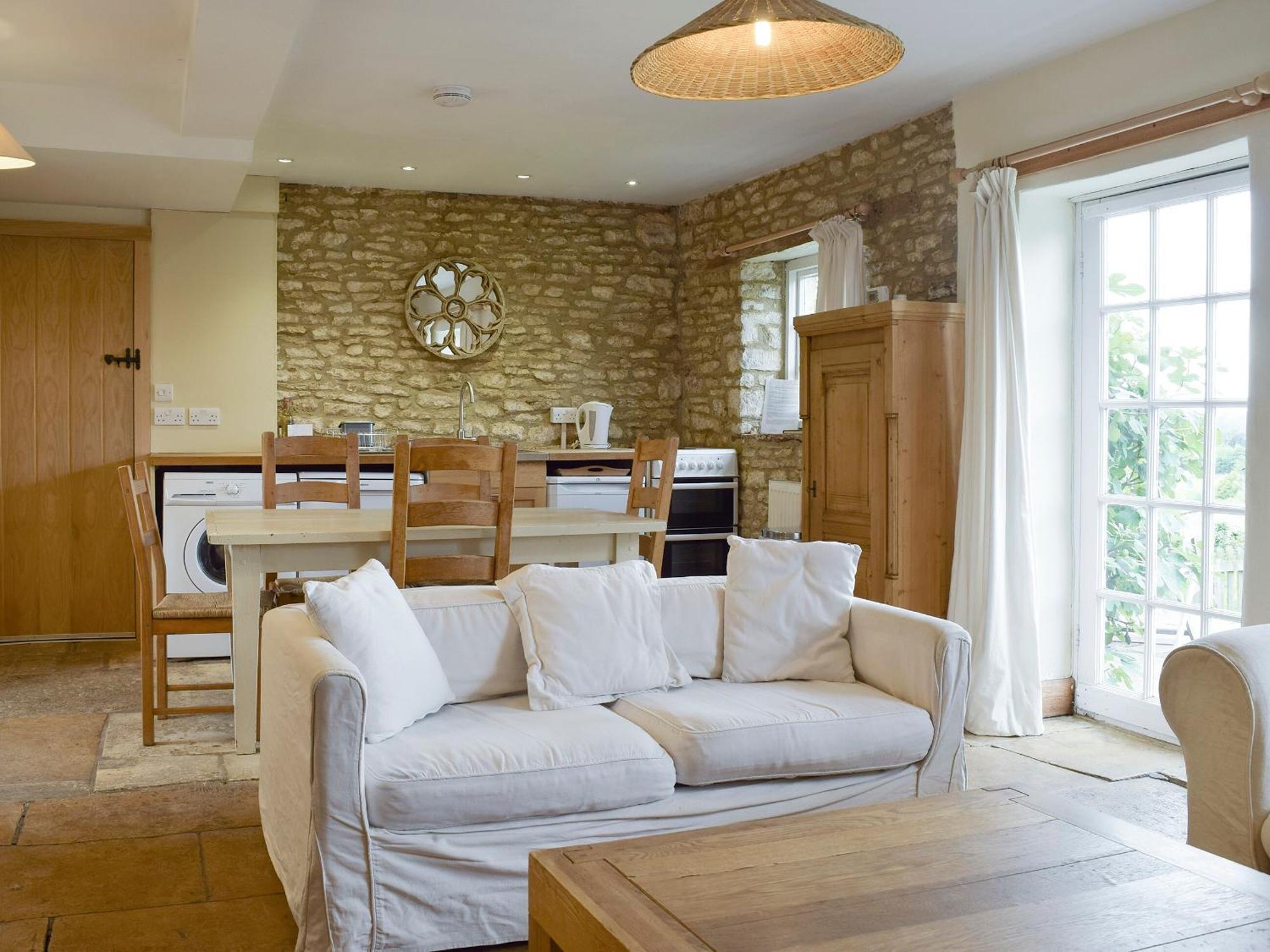 South View Cottage Chadlington Bagian luar foto