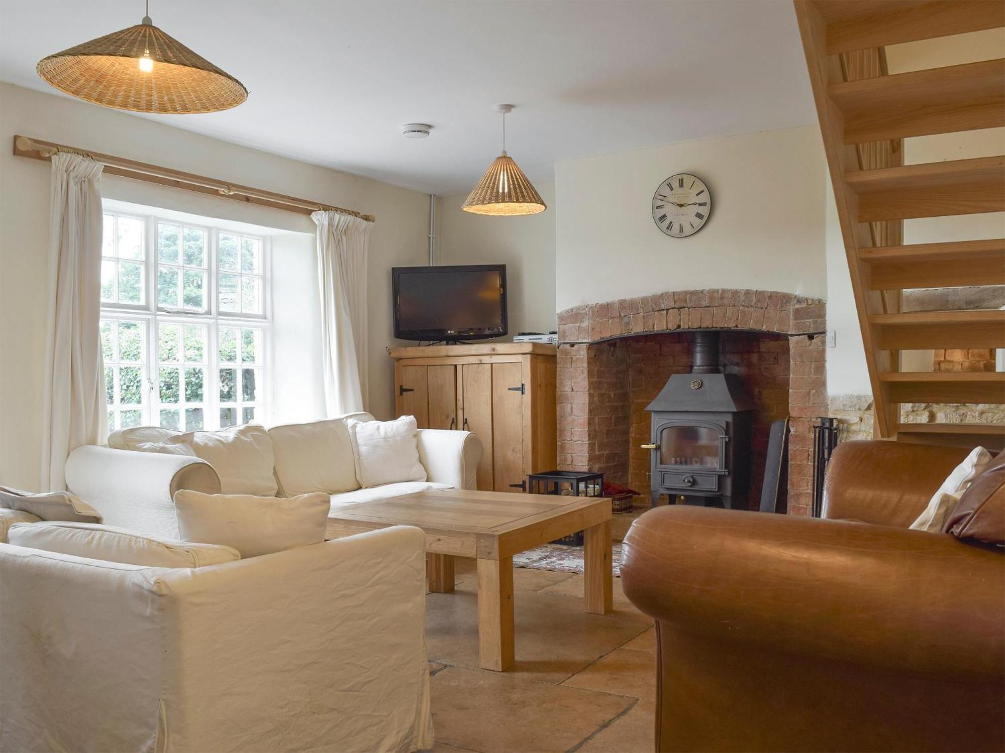 South View Cottage Chadlington Bagian luar foto